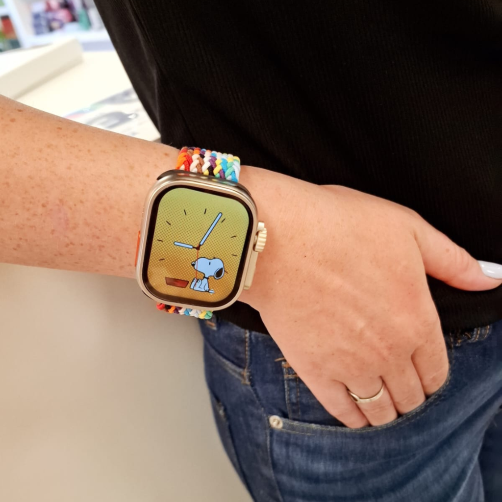 Reloj Inteligente y Audífonos i20 Ultra 2: Conexión Total para tu Día a Día